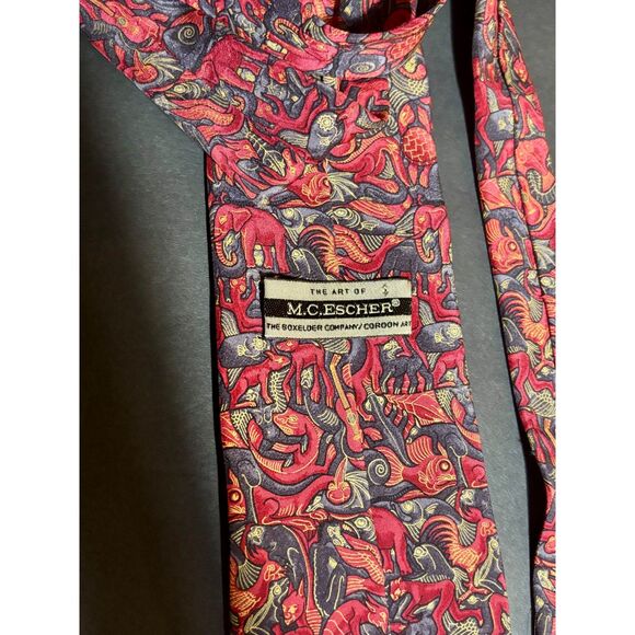 Vintage M.C. Escher Tie – 100% Silk Made in Italy – Red Black Yellow Animal - Picture 3 of 5